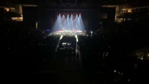 Acrisure Arena, section: 200, row: A, seat: 9