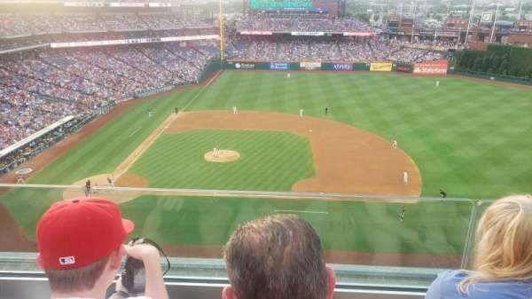 Citizens Bank Park, section: 315, row: 2, seat: 17
