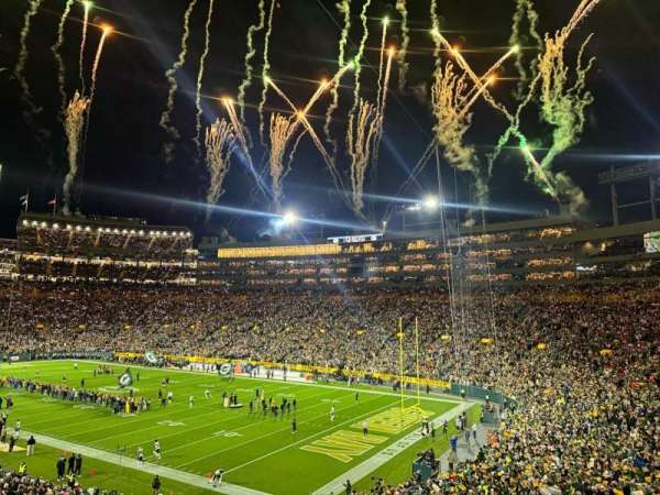 Lambeau Field, section: 107, row: 45, seat: 17