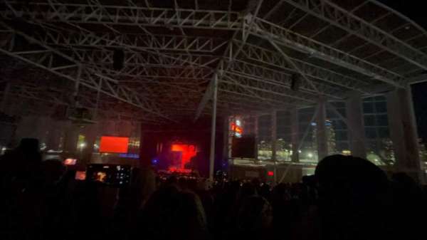RBC Amphitheatre, section: 403, row: L, seat: 8