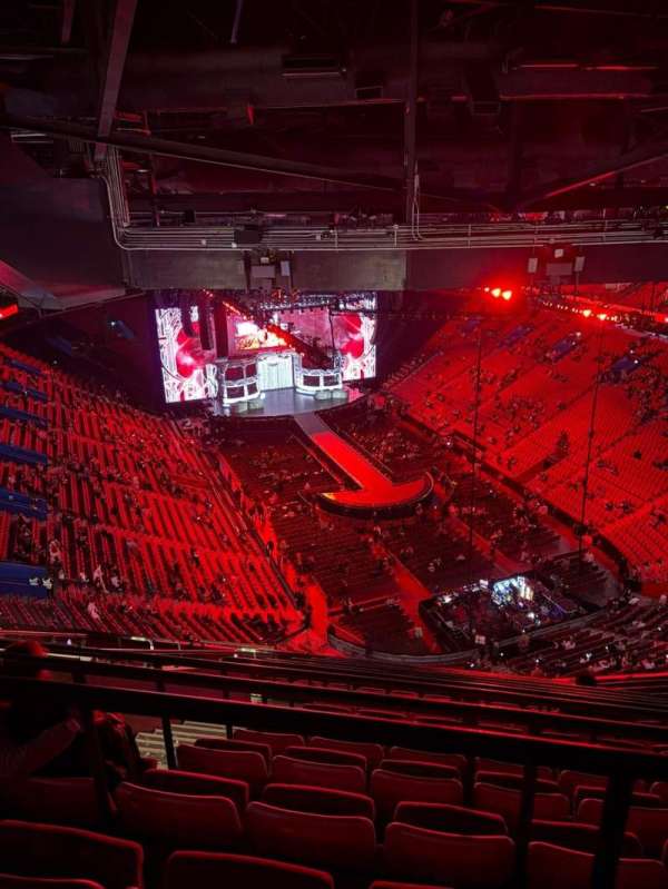 Centre Bell, section: 330, row: M, seat: 16