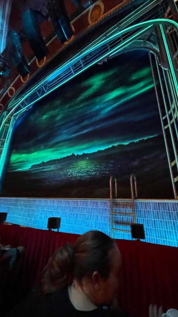 Broadway Theatre - 53rd Street, section: Orchestra R, row: C, seat: 3