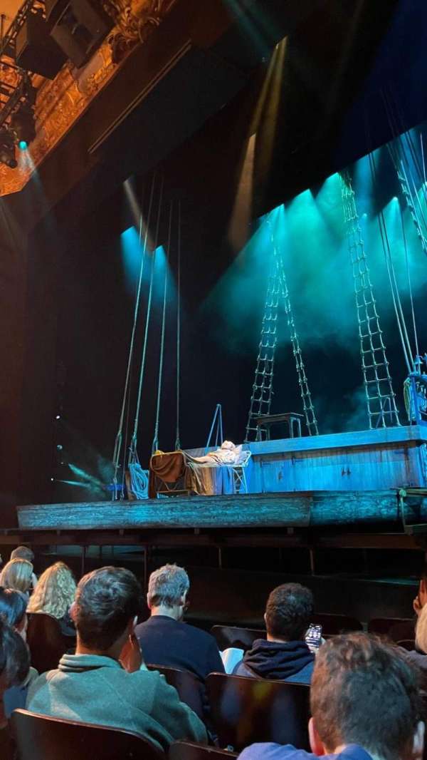 Longacre Theatre, section: Orchestra R, row: G, seat: 11