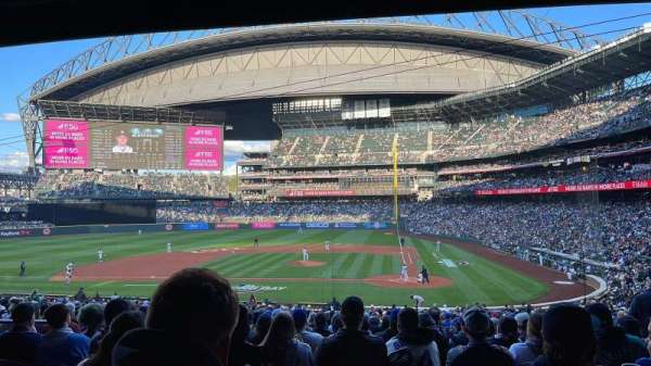 T-Mobile Park, section: 135, row: 38, seat: 5