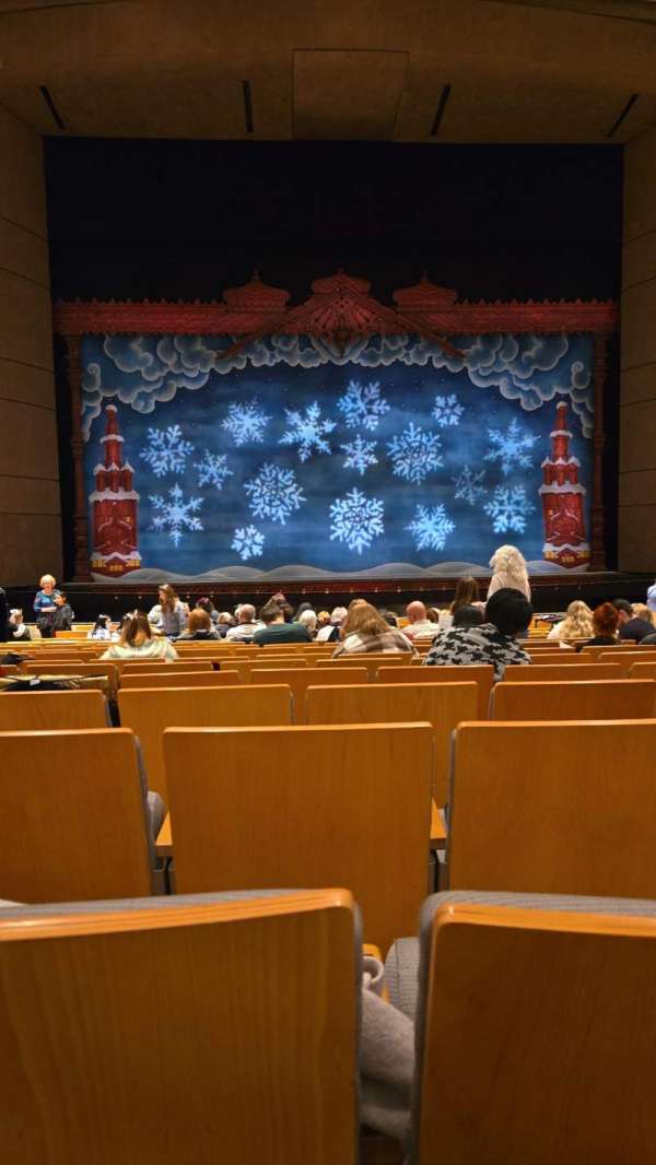 Four Seasons Centre, section: Orch, row: T, seat: 15