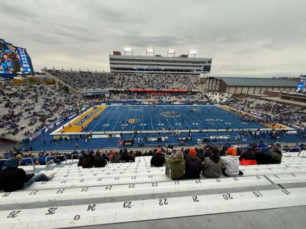 Albertsons Stadium, section: 124, row: X, seat: 22
