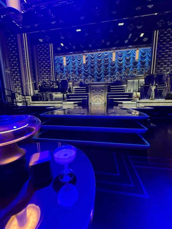 Circle in the Square Theatre, section: Table, row: T10, seat: 1