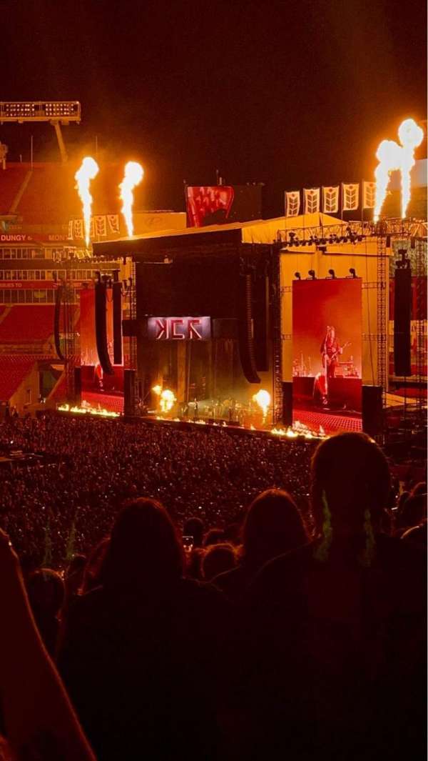 Raymond James Stadium, section: 209, row: M, seat: 21