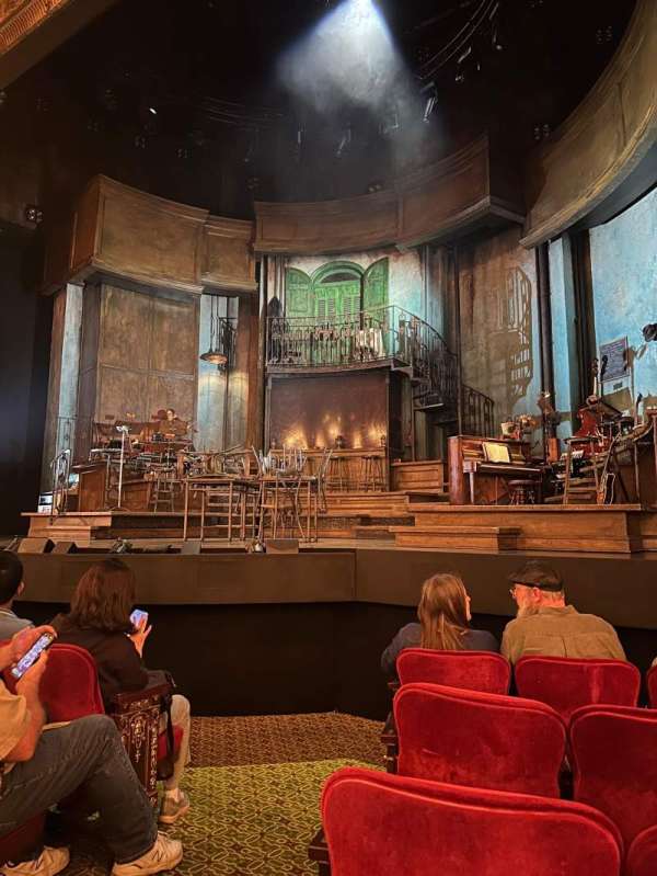 Walter Kerr Theatre, section: Orchestra R, row: F, seat: 2