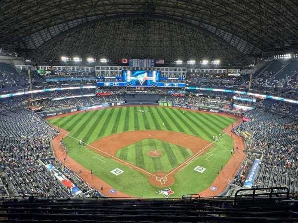 Rogers Centre, section: 535, row: 15, seat: 6