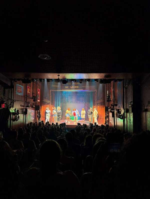 Orpheum Theater, New York, section: Orchestra, row: T, seat: 4