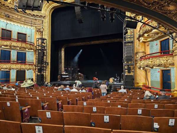 Emerson Colonial Theatre, section: Orchestra R, row: S, seat: 8