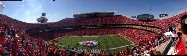 Arrowhead Stadium, section: 346, row: 17, seat: 4