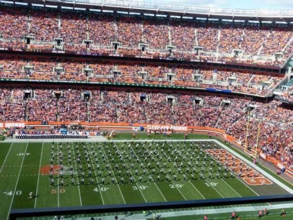 Huntington Bank Field, section: 508, row: 10, seat: 24