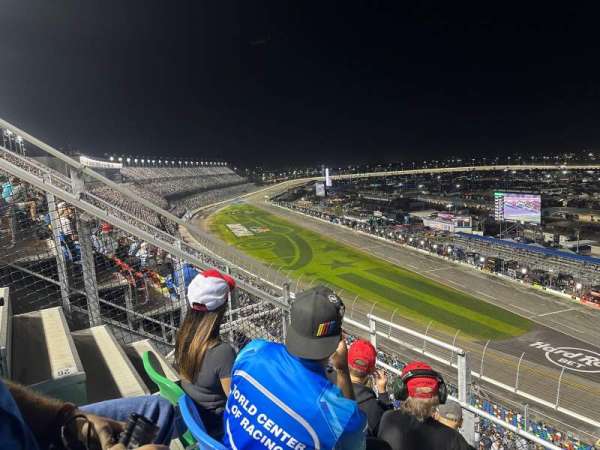 Daytona International Speedway, section: 473, row: 26