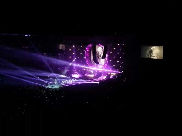 Kia Forum, section: 205, row: 17, seat: 13