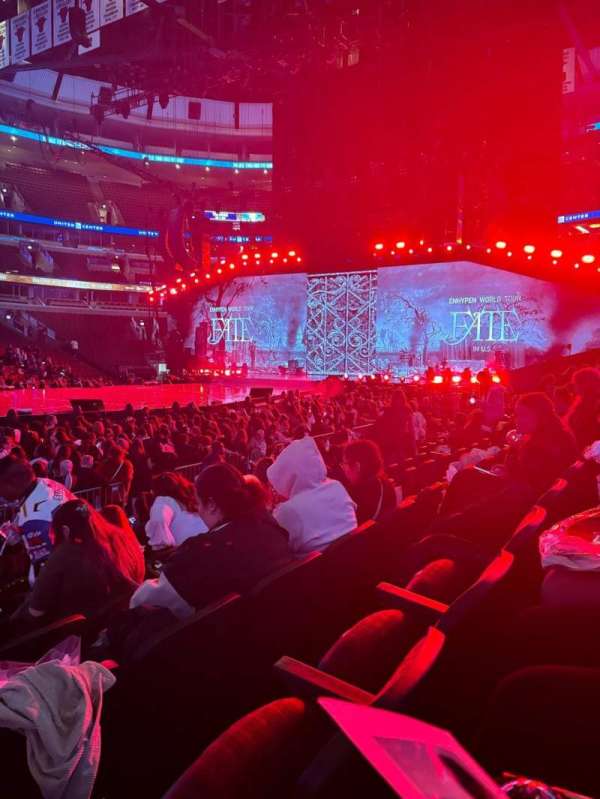 United Center, section: 101, row: 8, seat: 10