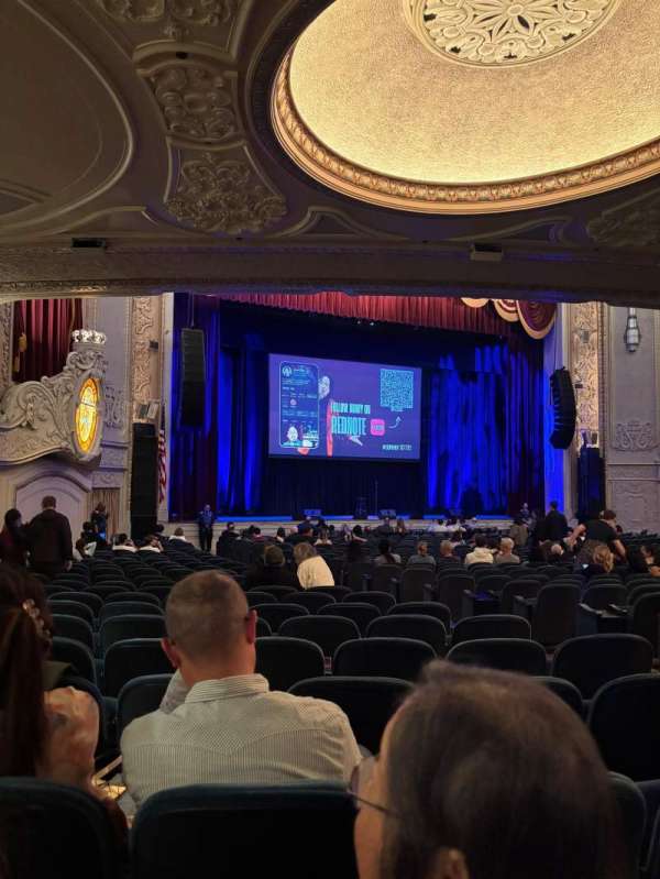 Arlene Schnitzer Concert Hall, section: Orchestra A, row: Y, seat: 7