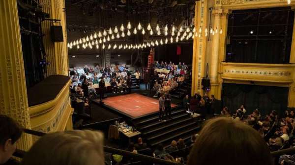 Hudson Theatre, section: Dress Circle L, row: B, seat: 15
