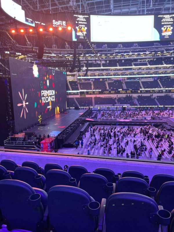 SoFi Stadium, section: C217, row: C, seat: 5