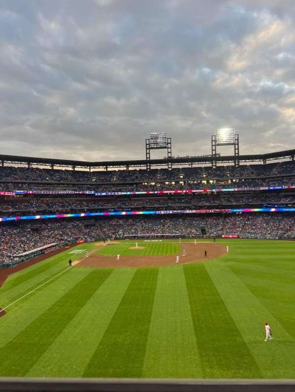 Citizens Bank Park, section: 204, row: 1, seat: 19