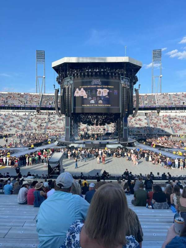 Scott Stadium, section: 125, row: CC, seat: 11
