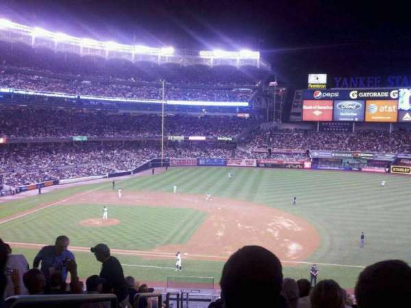 Yankee Stadium, section: 214b, row: 14, seat: 20