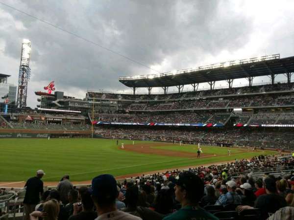 Truist Park, section: 140, row: 11, seat: 26