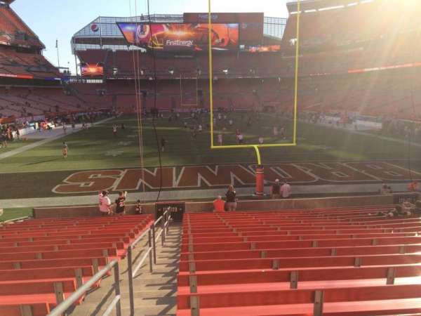 Huntington Bank Field, section: 120, row: 18, seat: 1