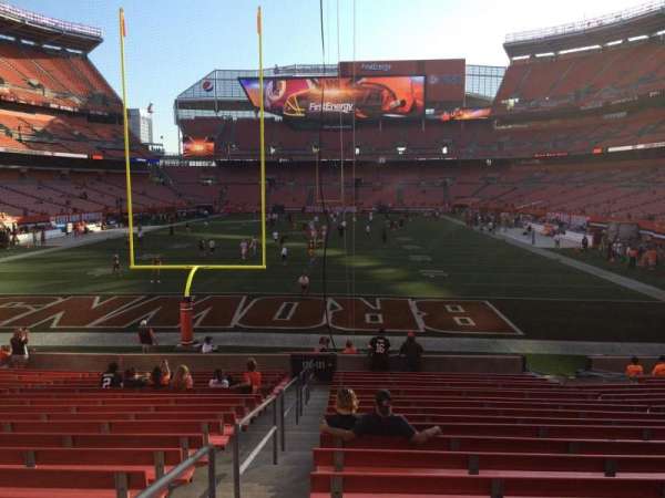 Huntington Bank Field, section: 121, row: 18, seat: 1