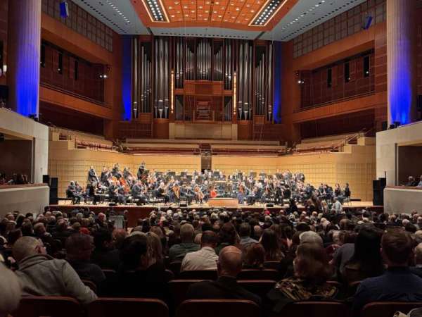 Meyerson Symphony Center, section: Orchestra Terrace Center, row: A, seat: 6