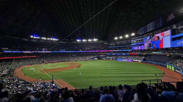 Rogers Centre, section: 210, row: 7, seat: 10