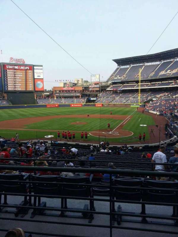 Turner Field, section: 206R, row: 2, seat: 9