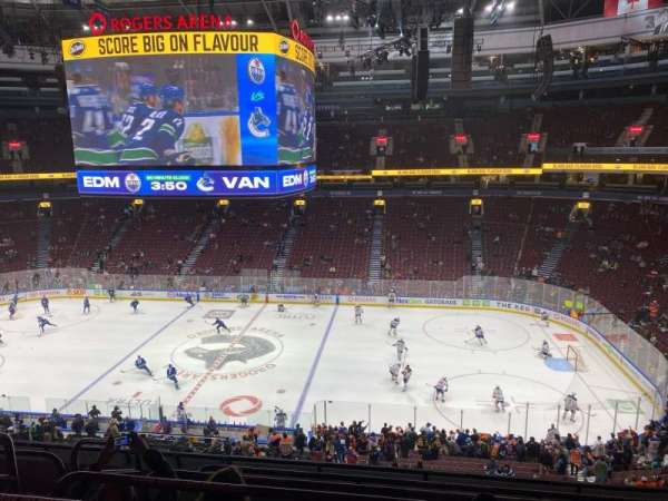 Rogers Arena, section: 322, row: 6, seat: 2