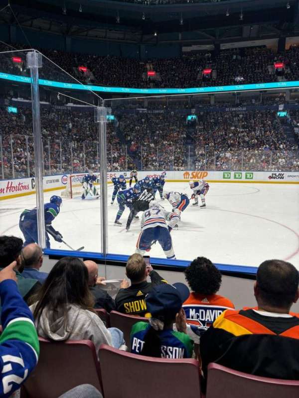 Rogers Arena, section: 119, row: 4, seat: 8