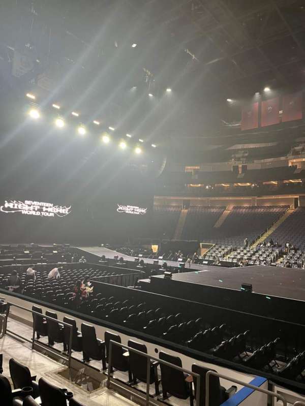 UBS Arena, section: 115, row: 7, seat: 4