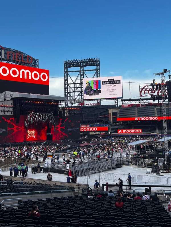 Citi Field, section: 124, row: 27, seat: 3