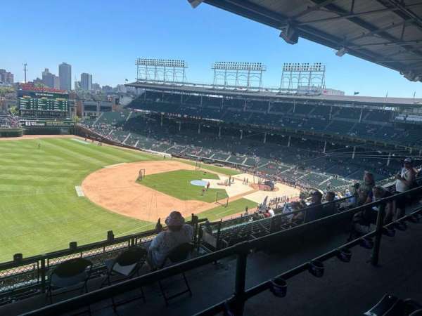 Wrigley Field, section: 407L, row: 2, seat: 7