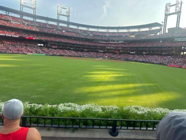 Busch Stadium, section: 195, row: 3, seat: 19
