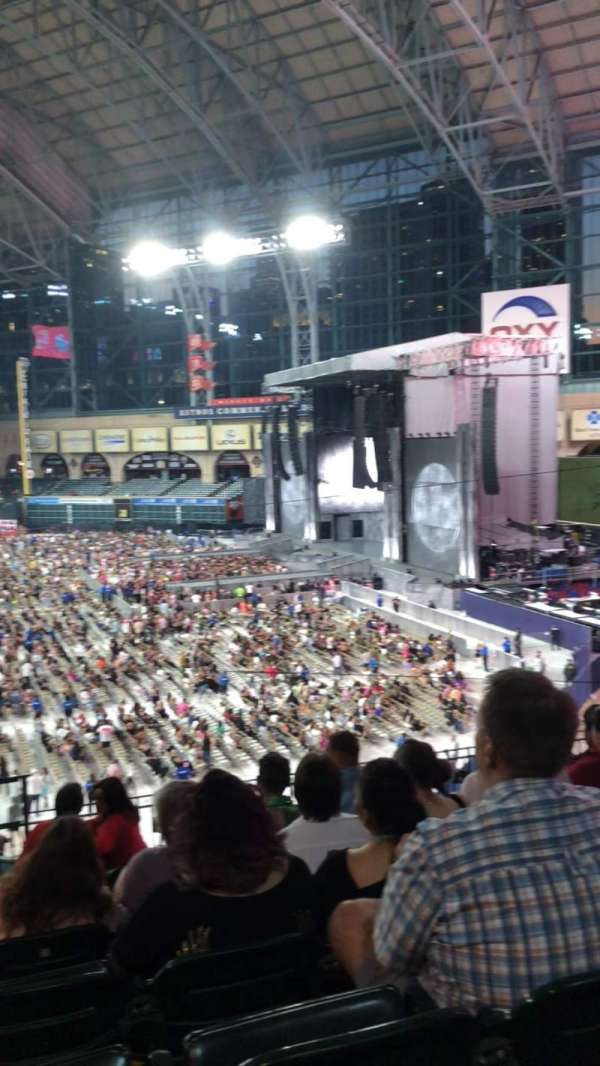Daikin Park, section: 234, row: 8, seat: 1