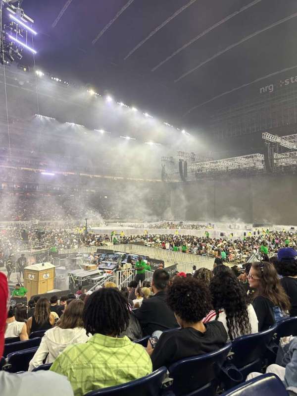 NRG Stadium, section: 129, row: M, seat: 14