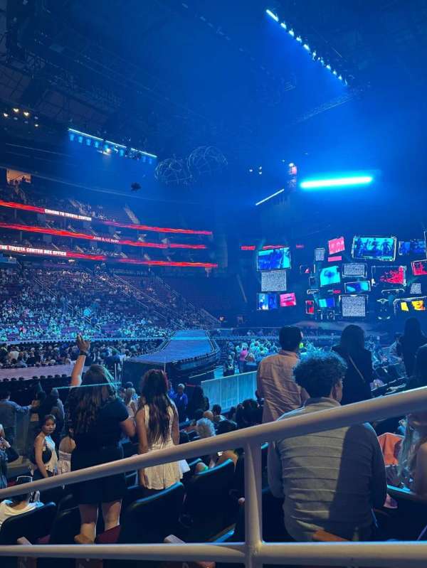 Toyota Center, section: 109, row: 8, seat: 1