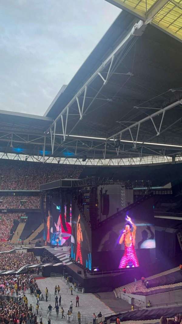 Wembley Stadium, section: 250, row: 9, seat: 242