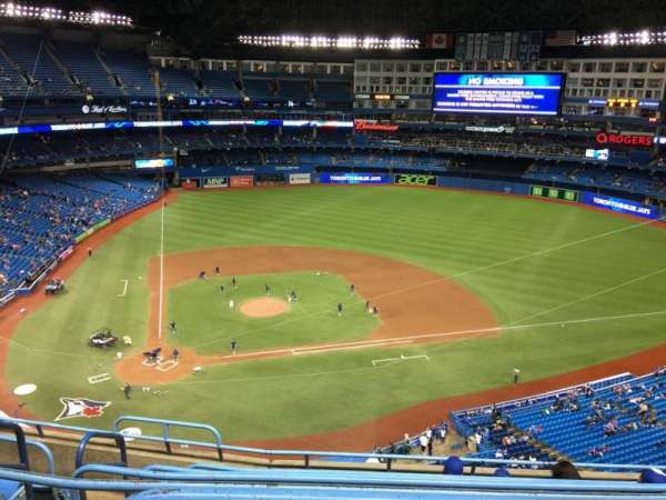 Rogers Centre, section: 520, row: 7, seat: 13