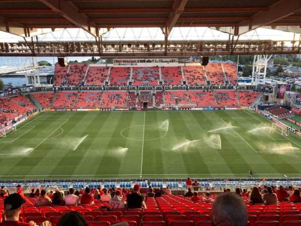 BMO Field, section: 207, row: 29, seat: 16