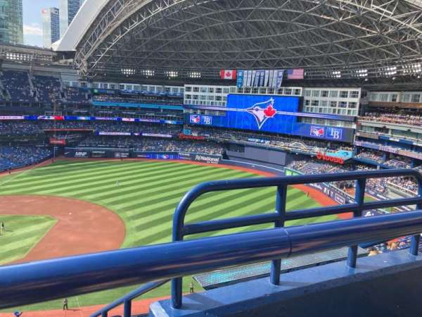 Rogers Centre, section: 516, row: 10, seat: 2