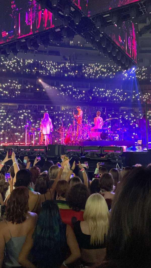 United Center, section: 101, row: 2, seat: 7