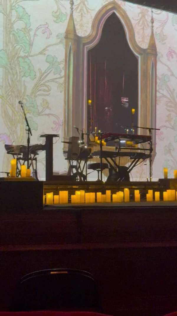 The United theater on Broadway, section: Orchl, row: D, seat: 30