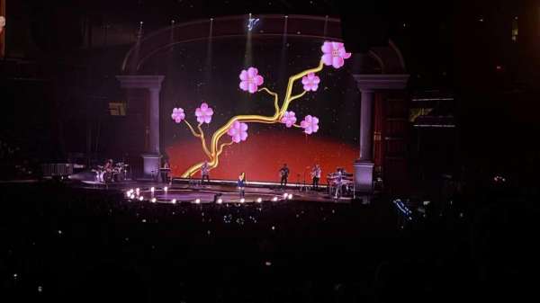 Madison Square Garden, section: 105, row: 10, seat: 12