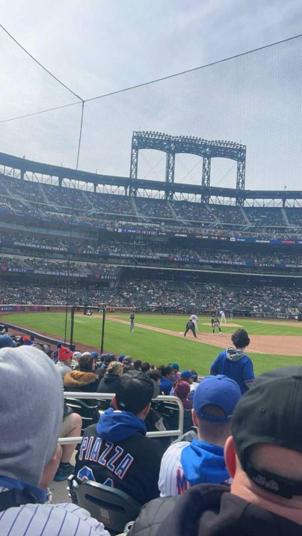 Citi Field, section: 109, row: 6, seat: 4